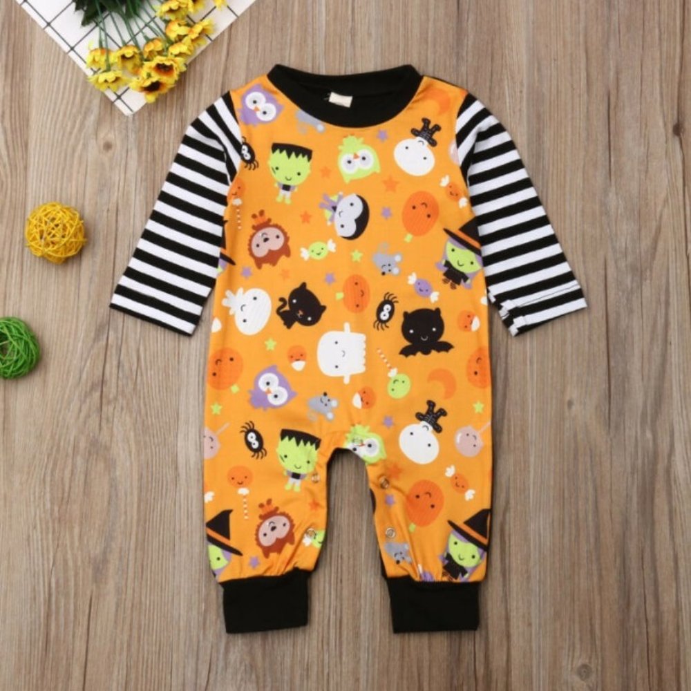 Girl girls boy boys baby jumpsuit Halloween Dracula witch ghost cat pumpkin new - Picture 2 of 5